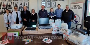 GOBERNADOR ENTREGÓ IMPORTANTES INSUMOS Y EQUIPOS AL HOSPITAL DÍA ONCOLÓGICO  - Itapúa Noticias