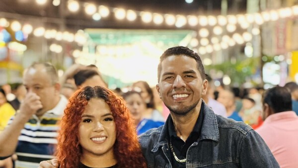 Asesinan a tiros a un influencer y a su esposa en un circo de Ecuador