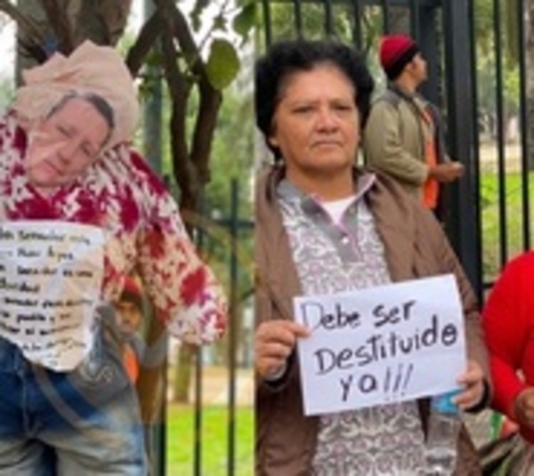 Nativos exigen salida de Chaqueñito del Congreso - Paraguay.com