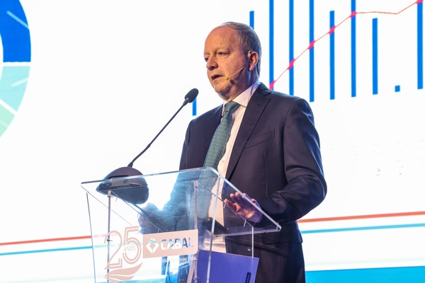 Fernández Valdovinos destaca que el desempeño económico es mejor a lo esperado inicialmente por el BCP - MarketData