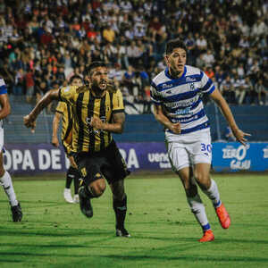 Hoy arranca la última fecha del Apertura con Guaraní vs. 2 de Mayo - trece