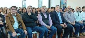 Socializan programas Ñe’êry con docentes de Alto Paraná: piden trabajar en los conceptos - ABC en el Este - ABC Color