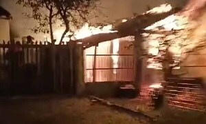 Mujer escapó con heridas de vivienda incendiada por su pareja en Caaguazú – Prensa 5