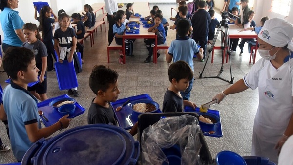 El Gobierno pone marcha la licitación para el programa Hambre Cero. - Noticias Paraguay