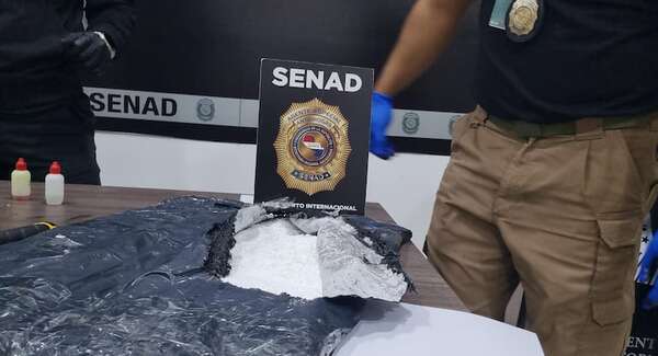 Video: Senad detuvo a “mula” que intentó viajar con casi 5 kilos de cocaína a España - Policiales - ABC Color