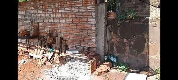 Denunciada por su vecino por humo de asado es notificada por la Municipalidad de Presidente Franco - ABC en el Este - ABC Color