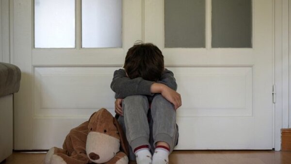 Detenido por supuesto abuso de su propio hijo en Villarrica