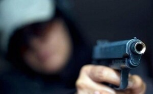 Piden rebeldía de comerciante que habría robado pagaré
