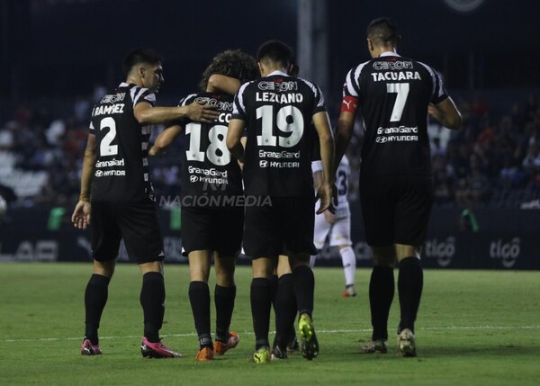 Versus / ¡Boca Juniors descartado! Los posibles rivales de Libertad en los playoffs