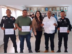 Junta Municipal homenajeó a bomberos rescatistas