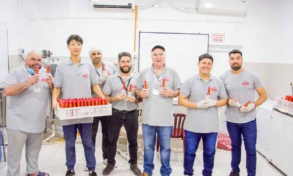 “Nunca se actuó sin la autorización de las autoridades”, señalan fabricantes de salsa picante en Emboscada – Prensa 5