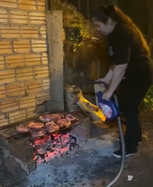 Festejó notificación con otro asadacho