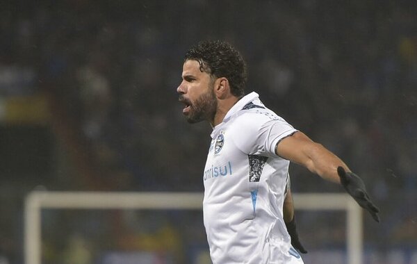 Gremio vence a Huachipato y clasifica a octavos de Libertadores