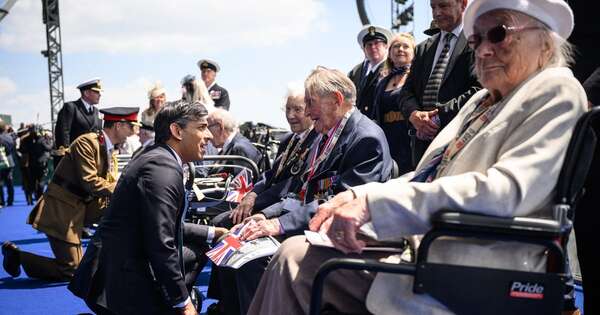 La Nación / Veteranos británicos “desembarcan” en Normandía 80 años después