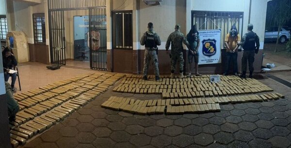 Operativo Sumar: Policía incauta en Amambay casi 500 kilos de marihuana transportada en una camioneta