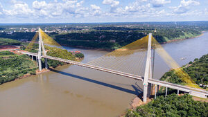Puente de la Integración: podría habilitarse gradualmente desde octubre