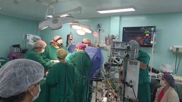 María Luján tiene un nuevo corazón tras “compleja cirugía” de 14 horas y próximos días serán cruciales