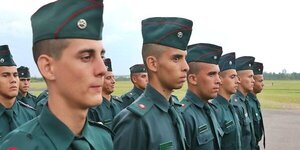 Servicio militar: el que no cumpla, que trabaje o pague, proponen