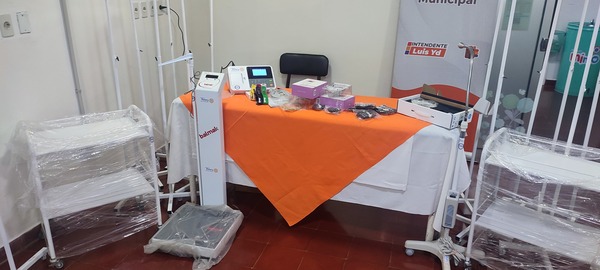 Rotary Club de Encarnación dona Equipos al Hospital Pediátrico