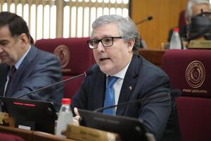 Piden informe al CM sobre convenio con universidad privada que ofrece puntos para concursos