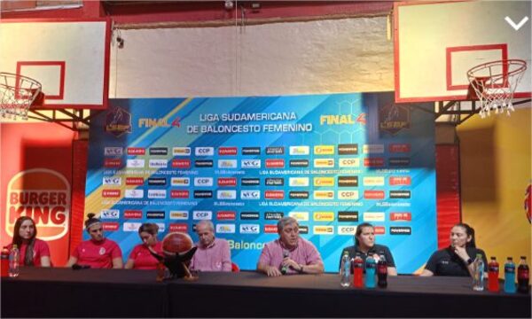 Presentación inédita de nivel mundial de la LSBF en el Félix Pérez Cardozo