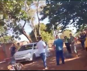 Pareja fue acribillada cuando llegaba a su casa