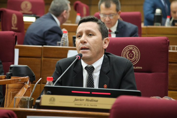 Senadores archivan pedido de amonestación a "Chaqueñito" por maltratar a funcionaria indígena del Congreso - Megacadena - Diario Digital