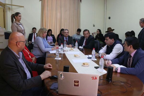 Buscan impulsar la producción hortofrutícola mediante asistencia técnica y créditos - MarketData