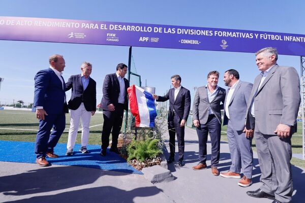 Paraguay seguirá invirtiendo en infraestructura deportiva con el desafío de albergar Juegos Panamericanos 2030 - ADN Digital