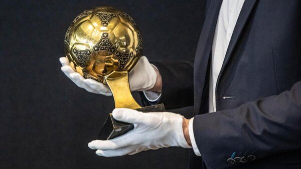 La incautación del Balón de Oro de Maradona impide “la subasta deportiva del siglo”