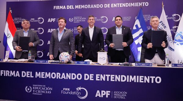 Presentan Programa de Educación Digital dirigidas a niños y niñas en contextos vulnerables