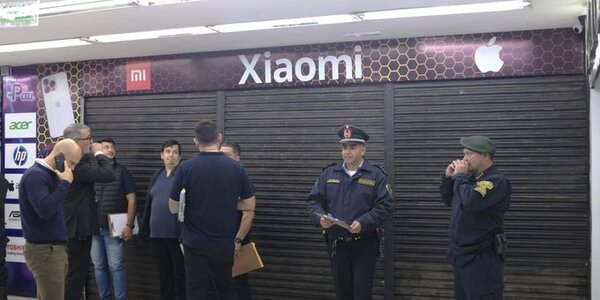 Clausuran local denunciado por estafa a compradores y turistas en CDE