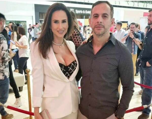 ¡Helem Roux ya es toda una señora de las cuatro décadas!
