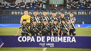 Libertad hace historia y alcanza su segundo tricampeonato