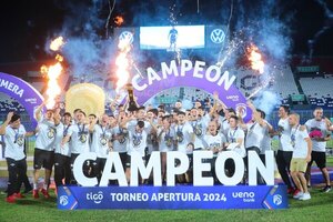 Versus / ¿Cuál fue el partido más importante para que Libertad sea campeón? Merlini responde