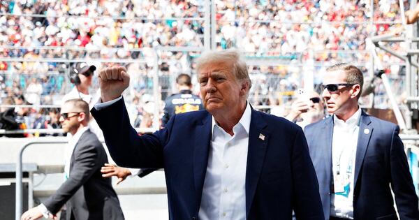 La Nación / Corte de Georgia suspende el caso de Donald Trump y no seguiría antes de las elecciones