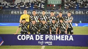 Libertad hace historia y alcanza su segundo tricampeonato
