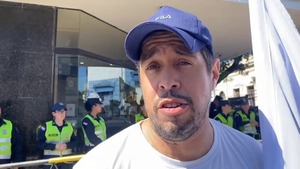 Convocan a manifestación frente a la Caja Central del IPS - ADN Digital