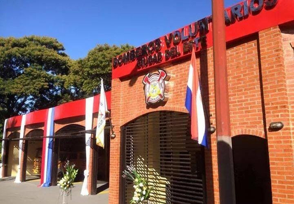 SNPP habilita curso para cuidar a adultos mayores - La Clave