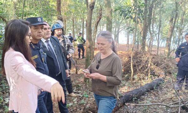 Constatan nueva invasión en Costanera Pira´i