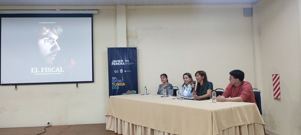Con apoyo de la Gobernación de Itapúa, actriz encarnacena presenta cortometraje "El Fiscal"