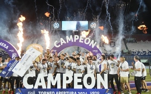 Libertad logra el tricampeonato •