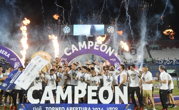 Libertad logra el tricampeonato •