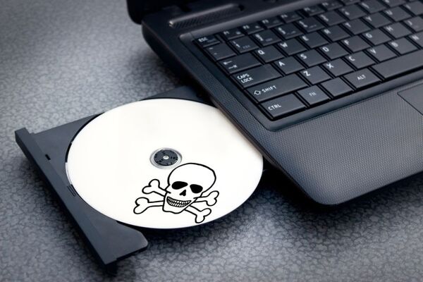 Lucha contra la Pirateria: Coordinan cooperación internacional y trabajos conjuntos con la Fiscalía - MarketData