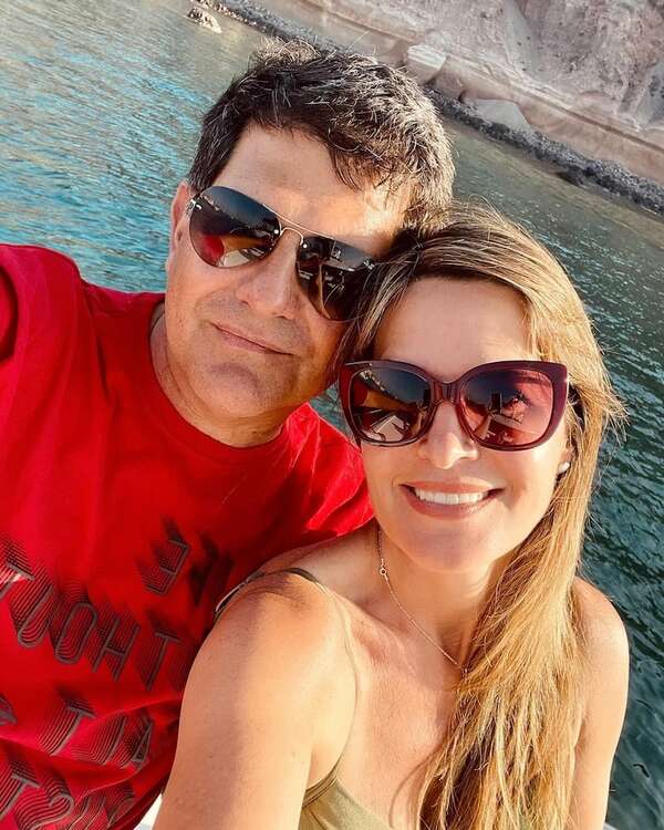 Jazmín Pazos celebra sus 32 años de matrimonio: “Que el amor nunca se acabe” - Gente - ABC Color