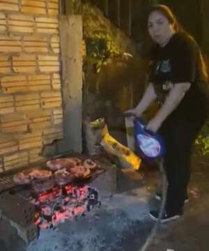 Video: pobladora “aromatiza” su asado para no ser otra vez denunciada - ABC en el Este - ABC Color