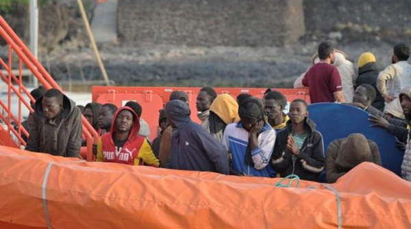 Rescatados en la ruta canaria 516 migrantes, con un fallecido y más de diez desaparecidos