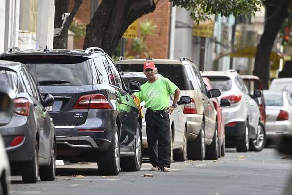 Cuidacoches en Asunción: avanza plan de inserción laboral - Nacionales - ABC Color