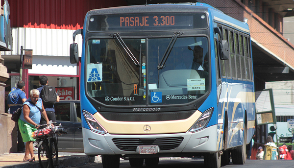Reunión clave para evitar paro de transporte público se reanuda hoy - ADN Digital