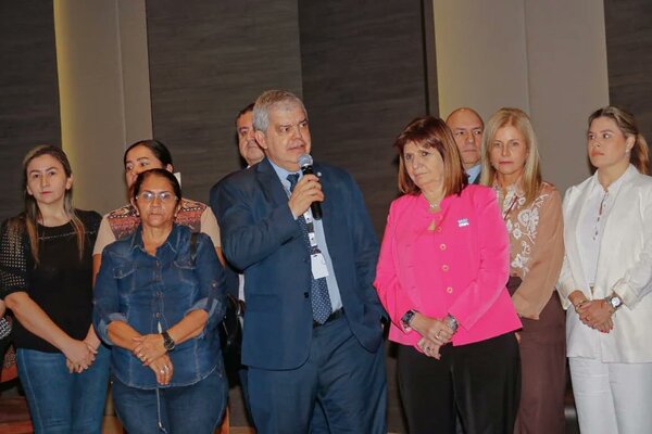 LO QUE DIJO LA MINISTRA DEL INTERIOR DE ARGENTINA A LOS FAMILIARES DE LOS SECUESTRADOS POR EL EPP